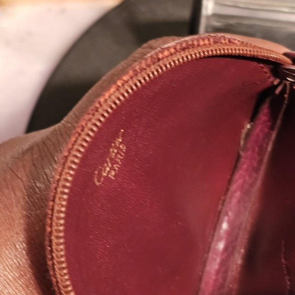 Cartier Mastline Bordeaux Round Coin Case - Picture 4 of 9